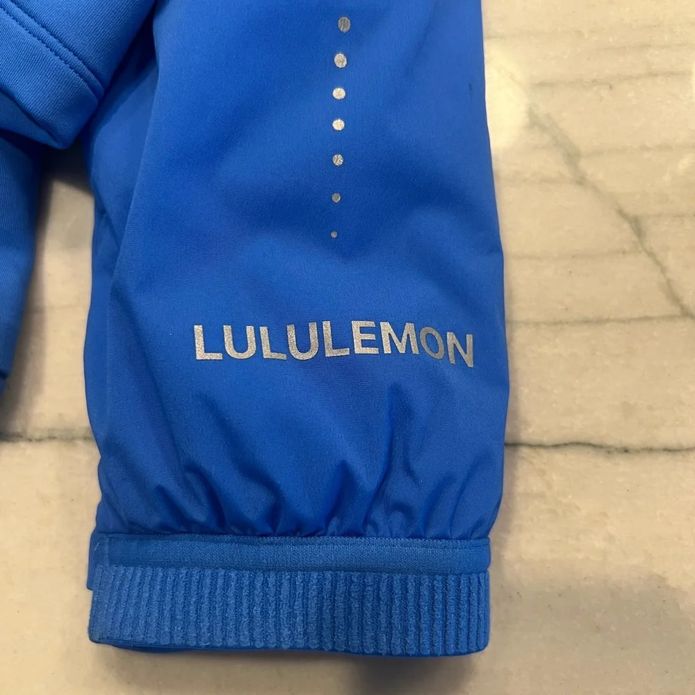 Lululemon Pull-over Blue Down Jacket - Picture 11 of 12